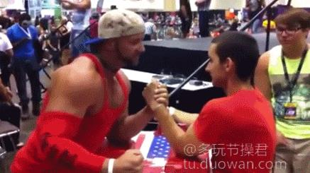 爱情搞笑动态图片,爱情搞笑动态图