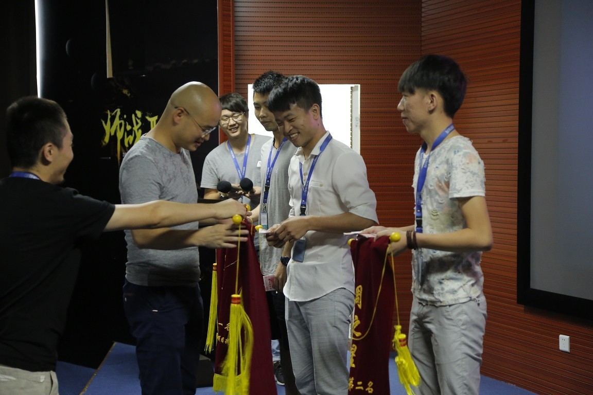 新闻|国庆节长假已过，十强花落谁家？