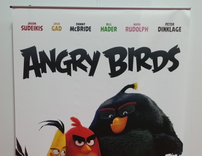 《愤怒的小鸟》新预告“胖红”屡发飙反击绿猪