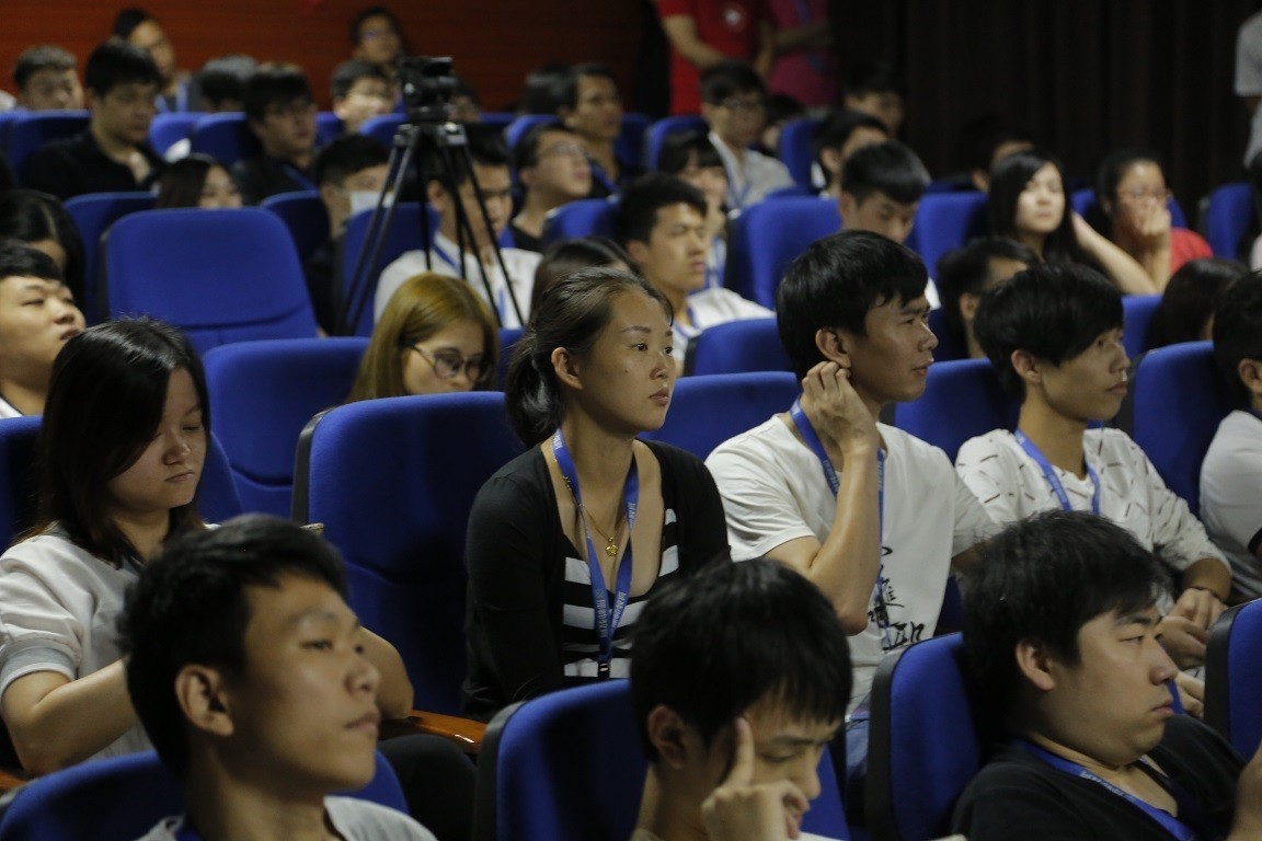 新闻|国庆节长假已过，十强花落谁家？