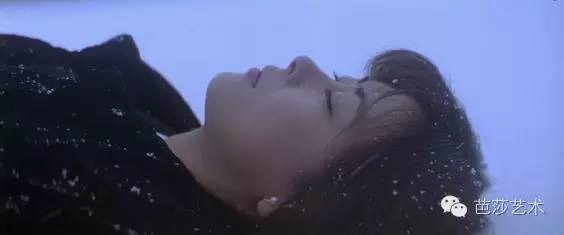 我想去地狱，因为天堂很寂寞。