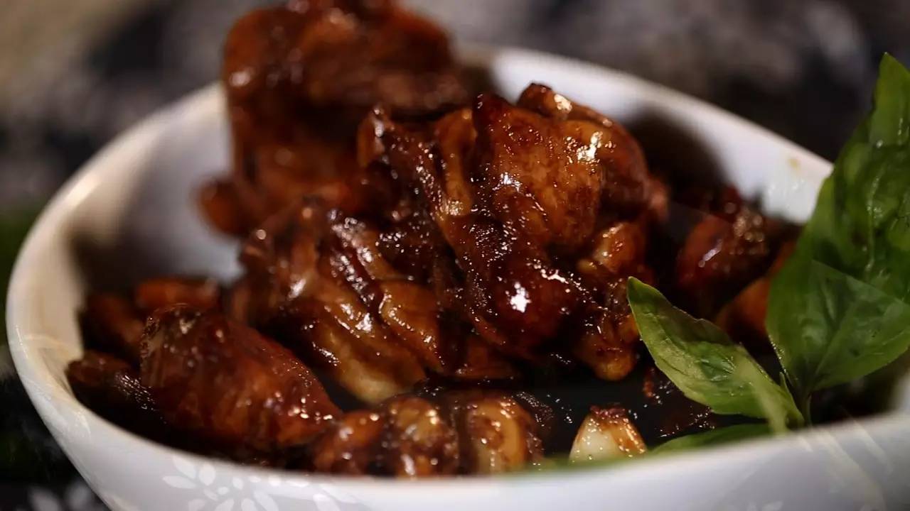 三杯鸡故事,三杯鸡的由来故事