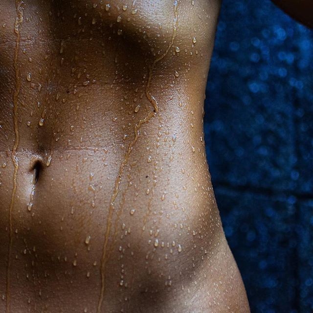 肌酸为什么叫增肌神器,增肌补剂一定要喝肌酸吗