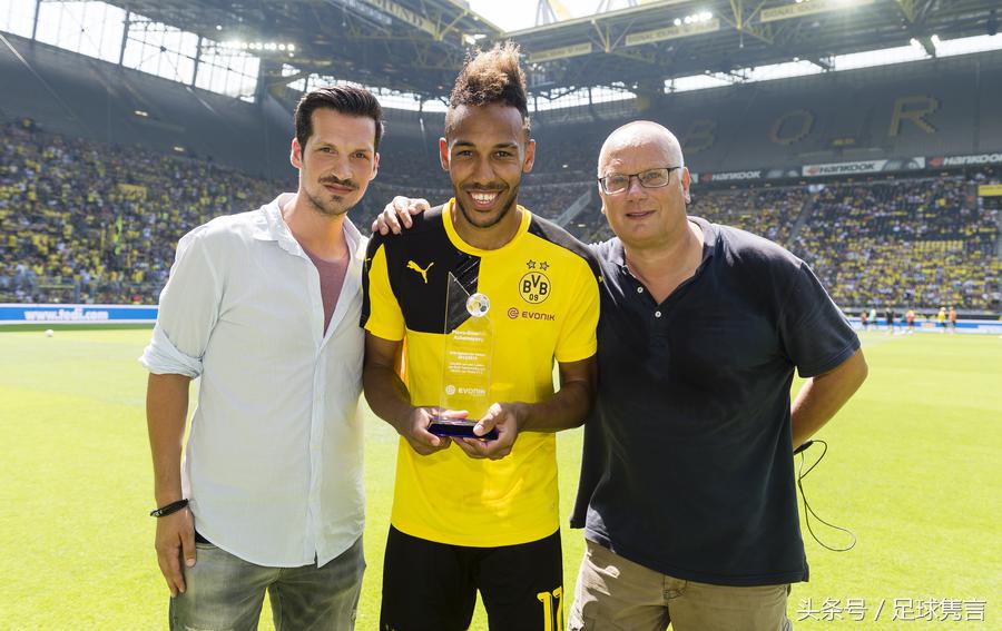 厄齐尔没当过德国足球先生，有人却坚持他曾三连庄，孰是孰非？