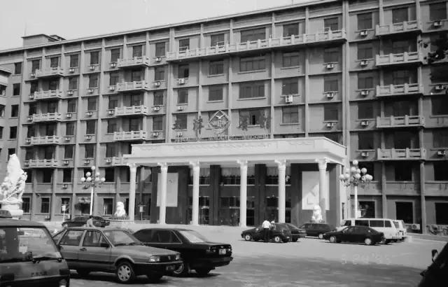 看看天津的图片,70年代天津河西老照片图库