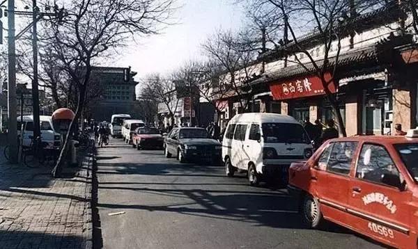 北京老司机开的碉堡公交线，坐过一条你就老了！