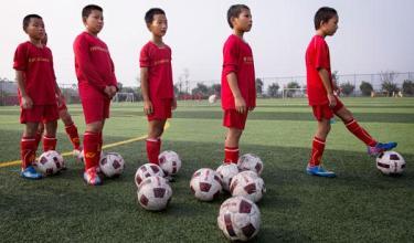 世界有多少支国家足球队,世界上只有两种运动一种是足球