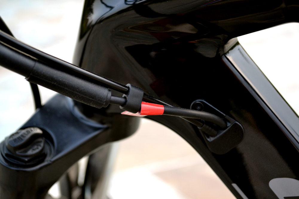 山地车碳纤维铝合金骑行感受,山地车铝合金碳纤维骑行感受