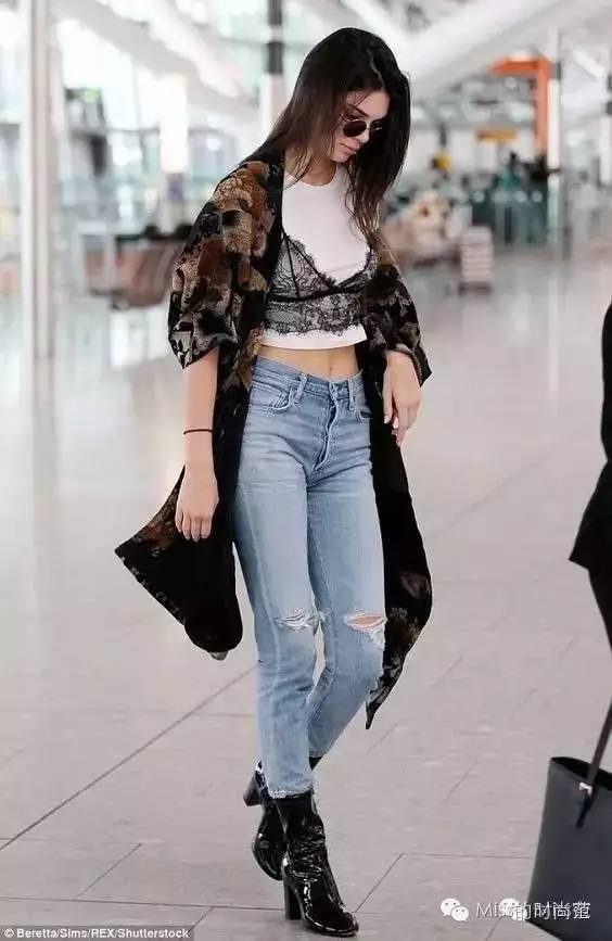 时尚其实是一种另类的智慧,时尚不是一种形式