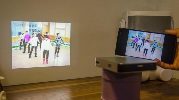 PaPa手机投影──电影的另一种打开方式