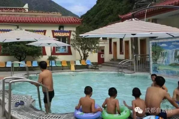 成都周边半小时车程左右看秋景,离成都200公里内景区