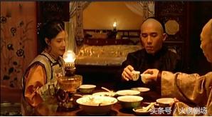 梁朝伟在这片里居然是一个抖M狂，那么问题来了，是谁在虐他