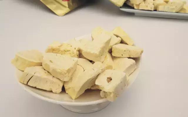 泰国芭提雅手信旅游纪念品,泰国旅游特点产品有哪些