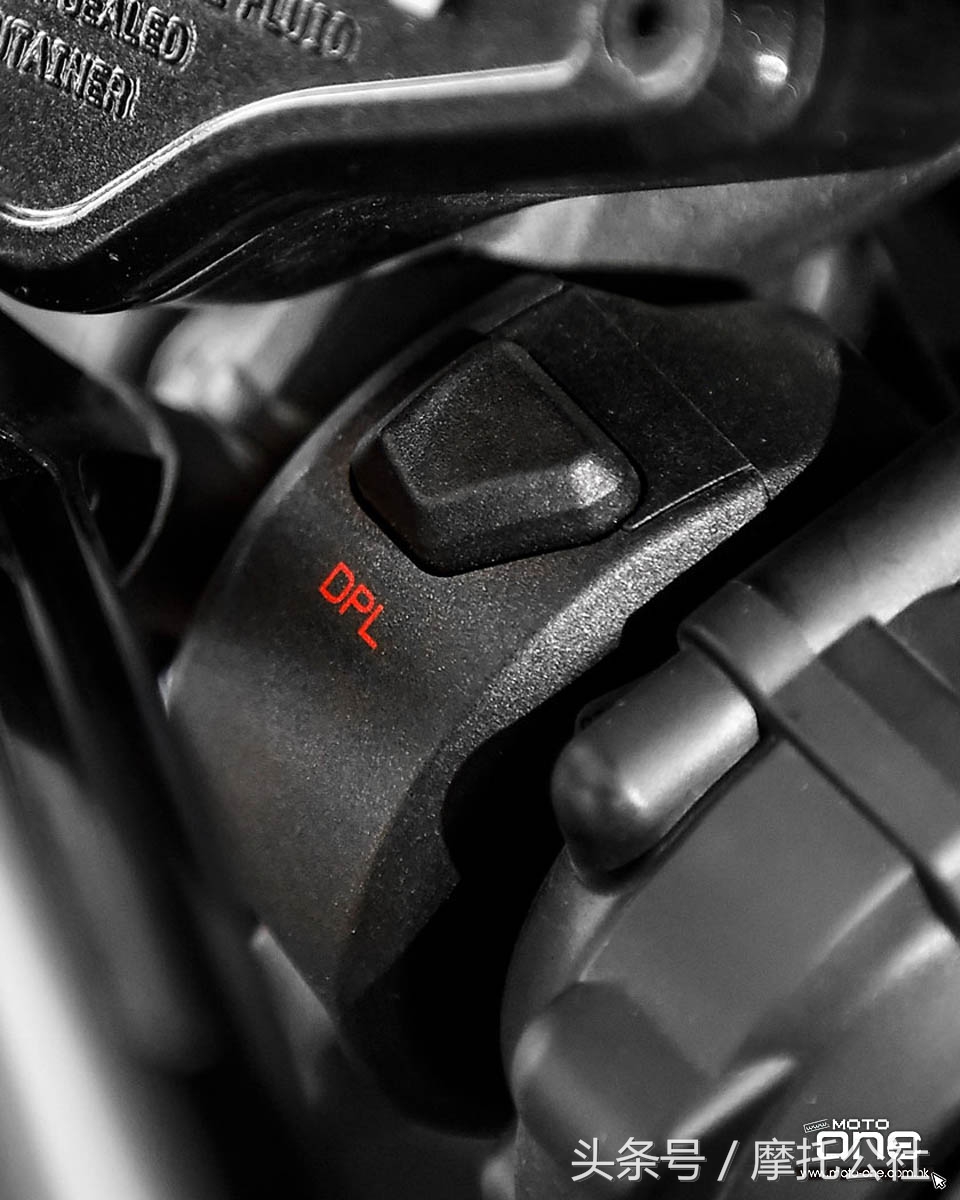 升级版恶魔来袭！杜卡迪新版大魔鬼XDiavelS售价公布