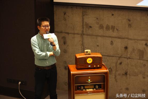 致敬Radioto1960，曾德钧与他的“猫王小王子”