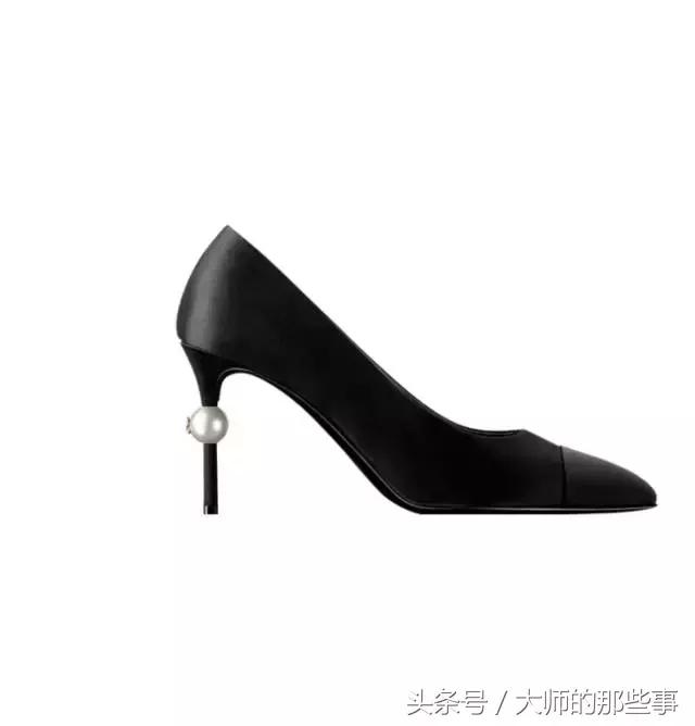 这双鞋成时尚界新宠,明星同款珍珠鞋