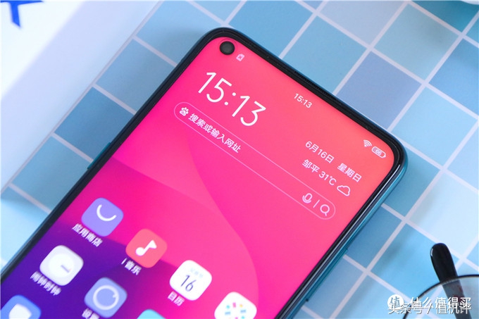 vivoz5x全面详细评测,vivoz5x挖孔屏视频