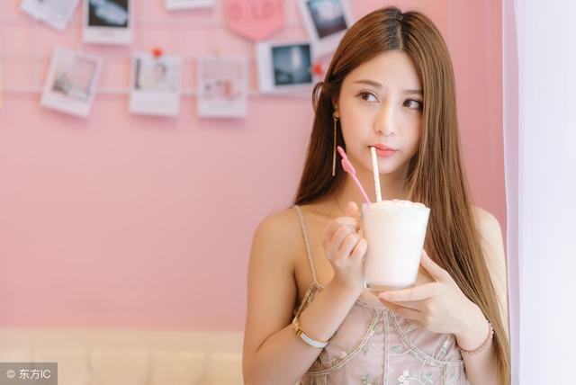 沙漠小说怎么写,沙漠中如何判断东西南北方向