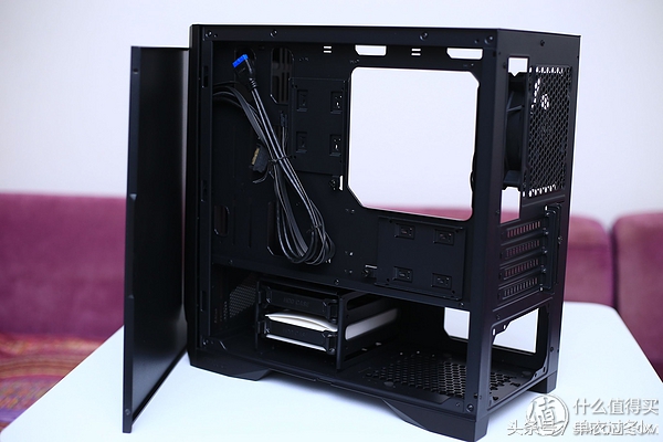 安钛克暗黑系列机箱装机教程,安钛克机箱散热怎么样