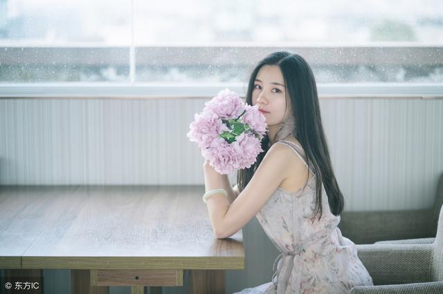 乡下丫头嫁到豪门,乡下丫头嫁入豪门过着保姆的生活