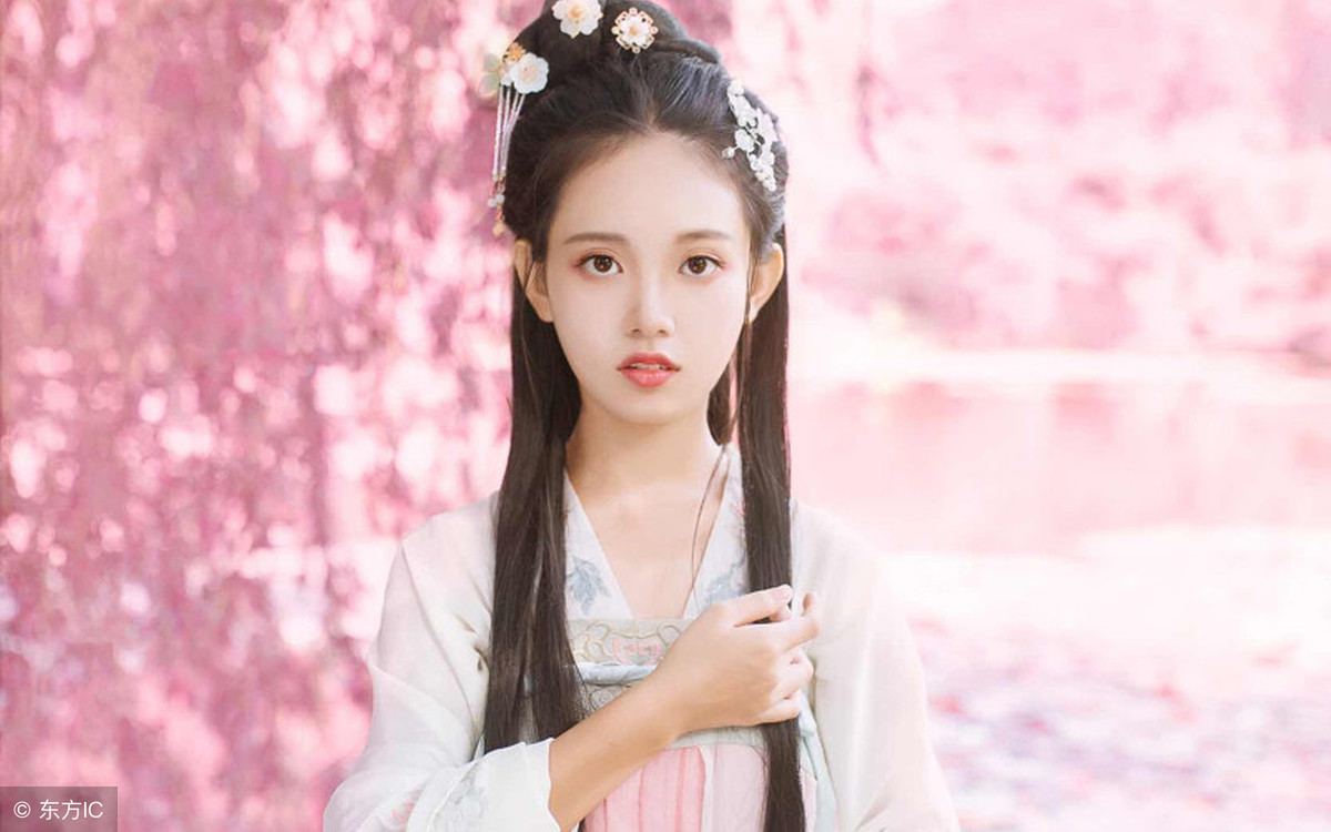 穿越王妃和王爷的小说,穿越成王妃跟王爷合作的小说