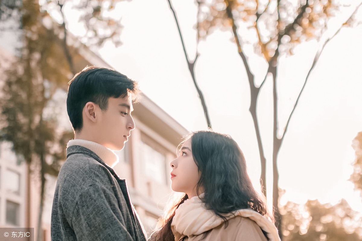 小说：年轻女子成包租婆，却不知九楼和十楼住着人类以外的东西