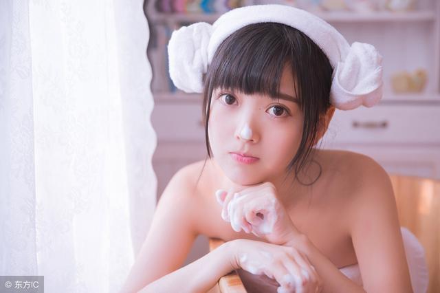 小说：重生仙尊为赚钱做打手，手握雷电击败高手，震惊整个武道界