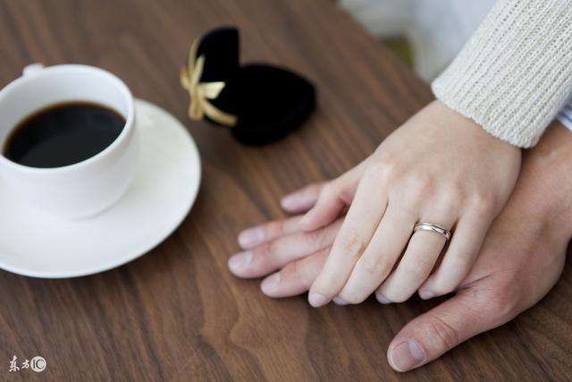 在娱乐圈摆烂的小说,娱乐圈不务正业的小说