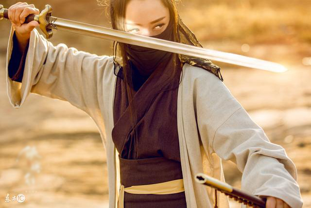 小说我有一剑斩天堑,小说我有一剑破星辰