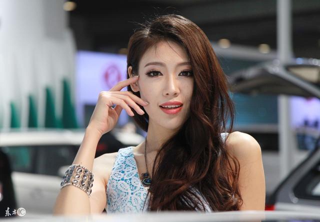 小说：小伙服用完，仙界的废弃低阶仙丹后，身体骨骼被震碎重铸