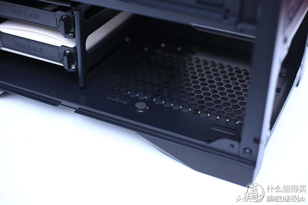 安钛克暗黑系列机箱装机教程,安钛克机箱散热怎么样