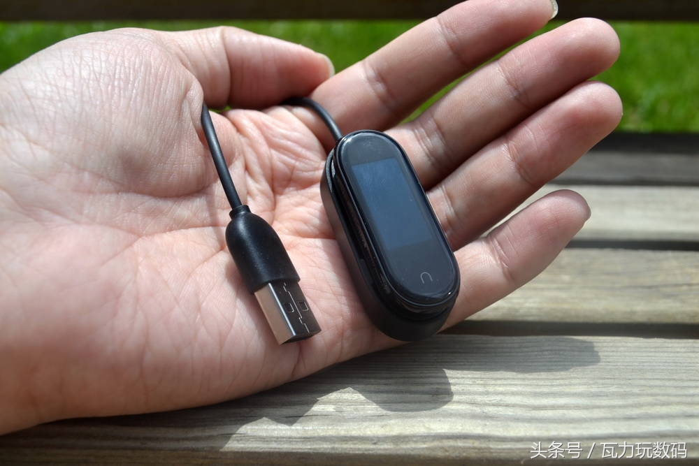 小米手环4普通版有nfc,小米手环4nfc最新版本