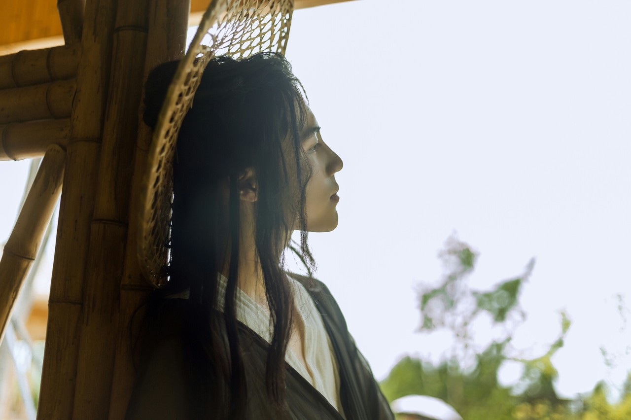 小说：森林内，巨型野猪战力爆表，可它却还是被饿疯了的村民盯上