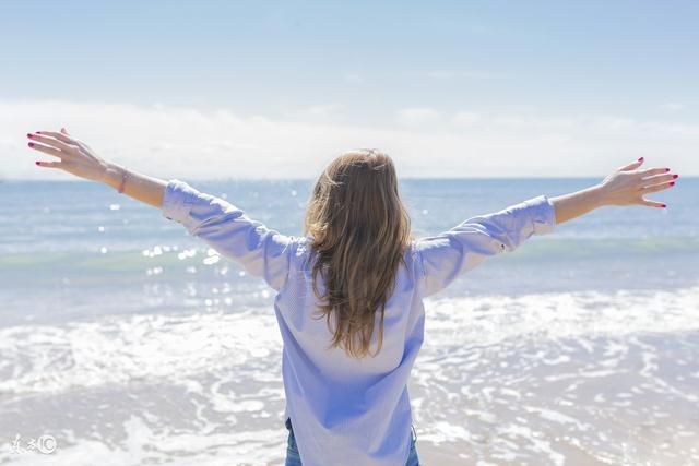 女生穿书当女配完结小说,玩真心话大冒险被舍友套路穿女装