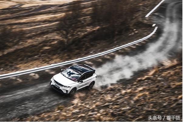 缤越和xrv对比,吉利缤越cool和大众探歌选哪个