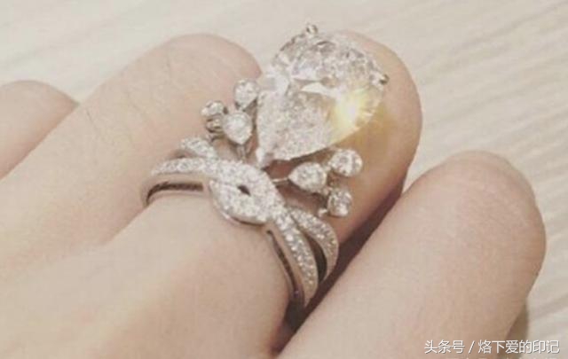向佐求婚郭碧婷多少克拉的钻戒,向佐求婚郭碧婷钻戒多少钱