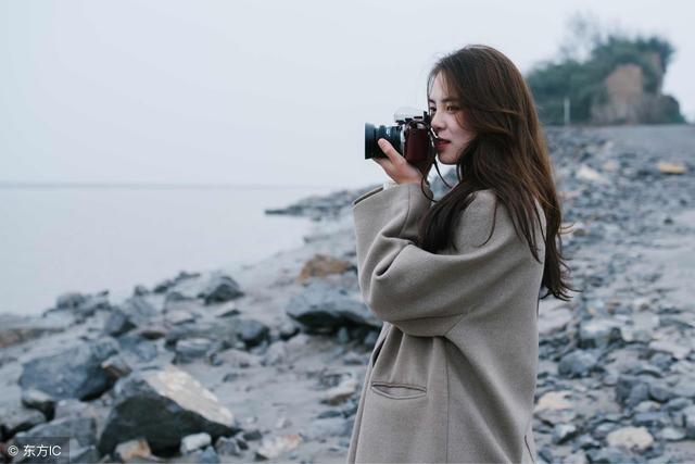 小说：单亲妈妈好不容易装醉，把总裁诱上床，俩萌娃搅局，她磨牙