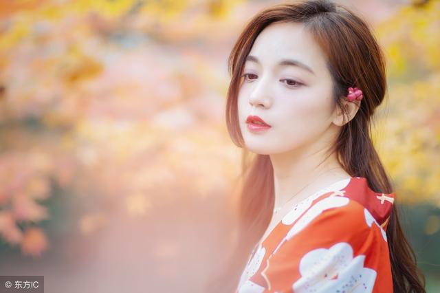 小说校花爱上穷小子,小说校花重生爱上穷小子