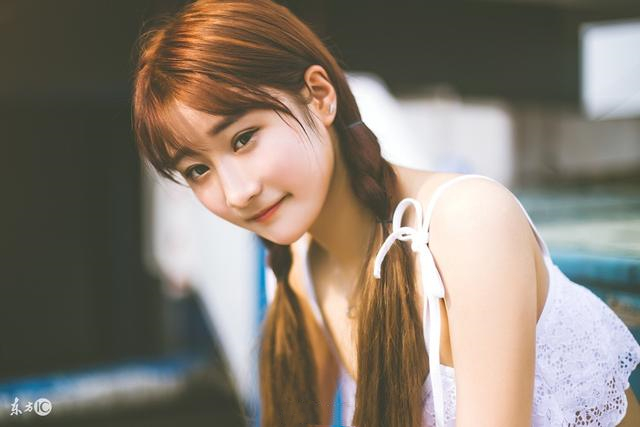 小说：小伙加入天庭微信群，看雷公电母秀恩爱，抢财神爷红包