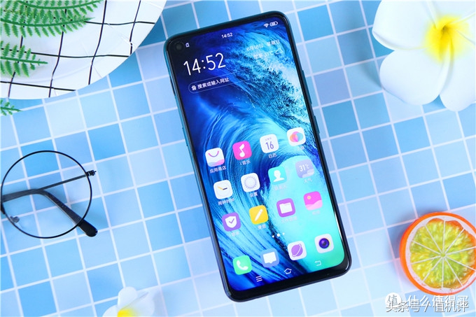 vivoz5x全面详细评测,vivoz5x挖孔屏视频