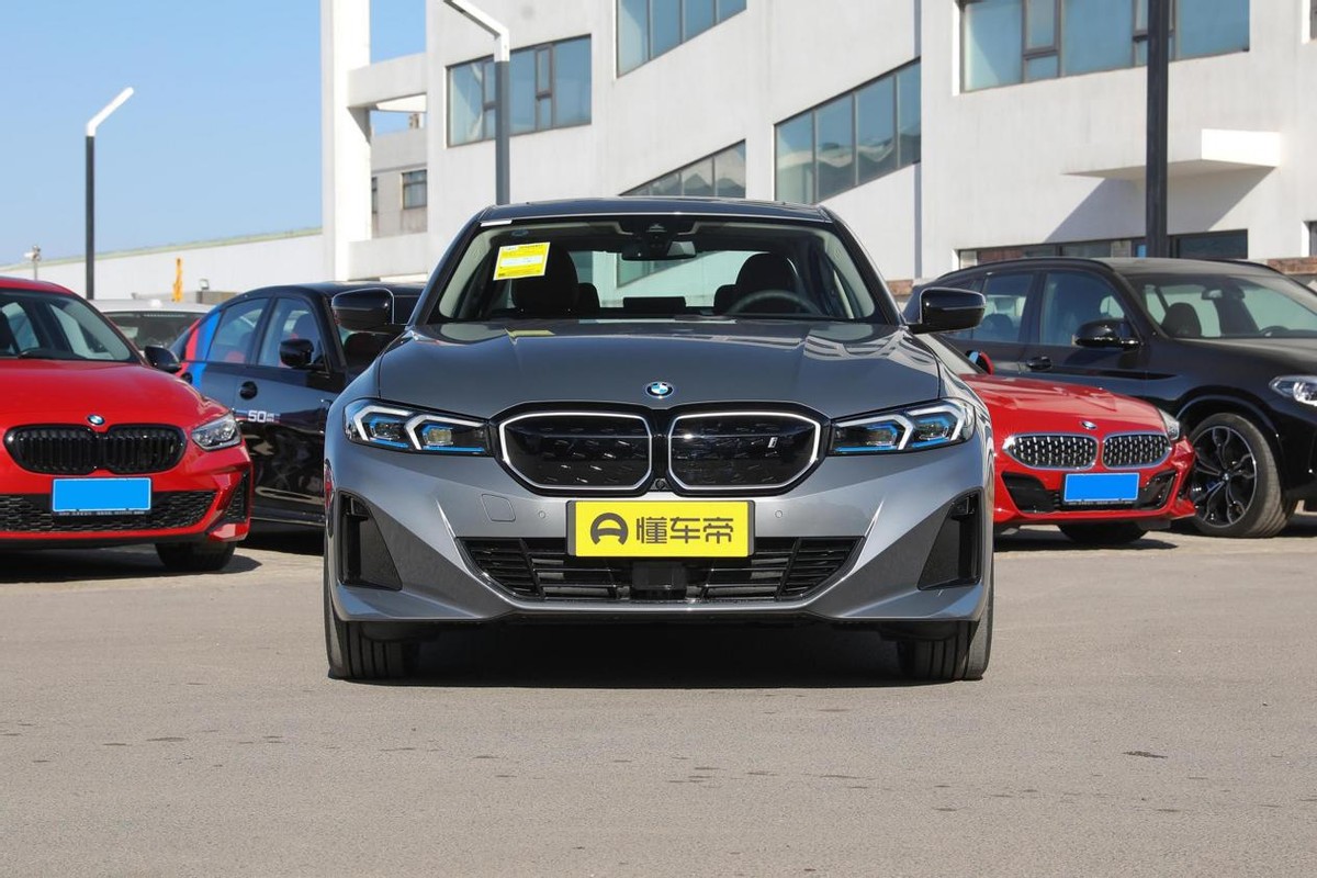 宝马i3edrive40l曜夜运动黑,宝马i3edrive40l曜夜测评