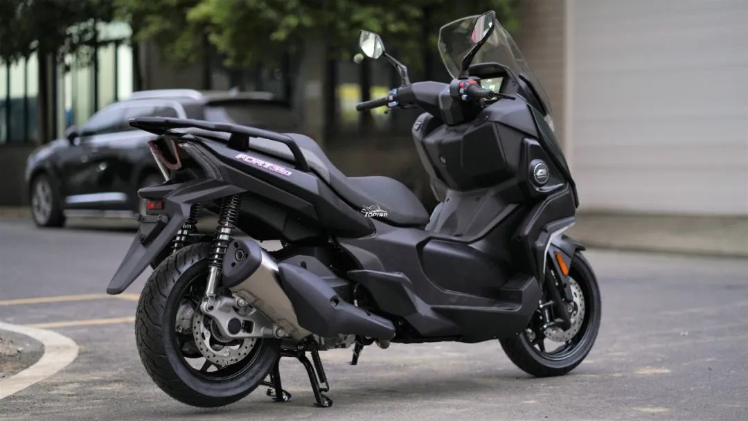 qjmotor赛350实车评测,qjmotor350仿赛值得期待吗