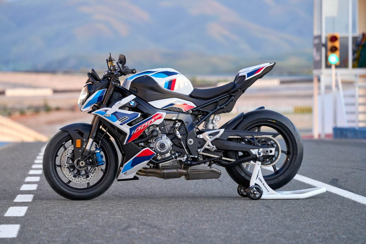 宝马全新m1000rr,宝马m1000rr全新车
