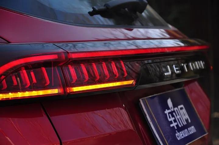 捷途x70plus对比捷途x90plus,捷途x70plus对比长安欧尚x7plus