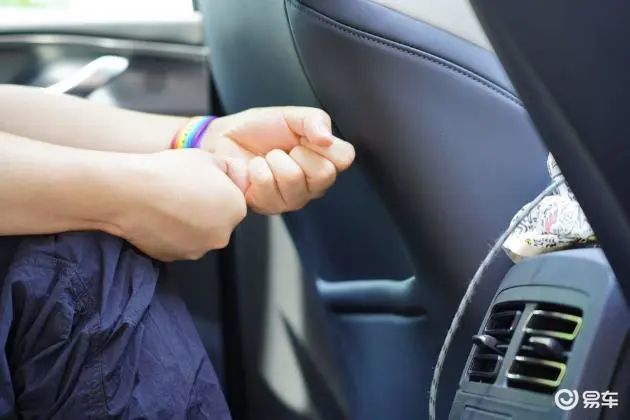 比亚迪05型驱逐舰120版本纯电续航,比亚迪秦plusdm-i与驱逐舰05对比