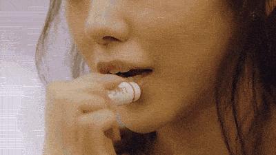 冬季嘴唇防干裂推荐,秋冬嘴皮干裂唇部护理