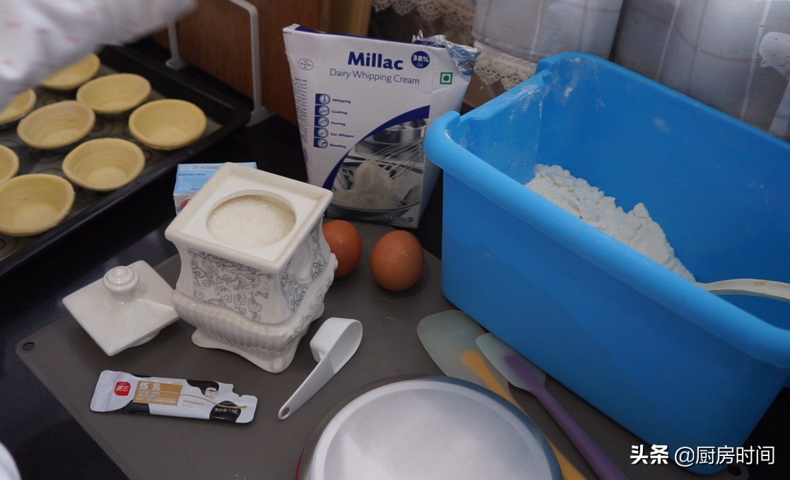 美味蛋挞原来超简单就能做出来,好吃的蛋挞多种吃法只需要三步