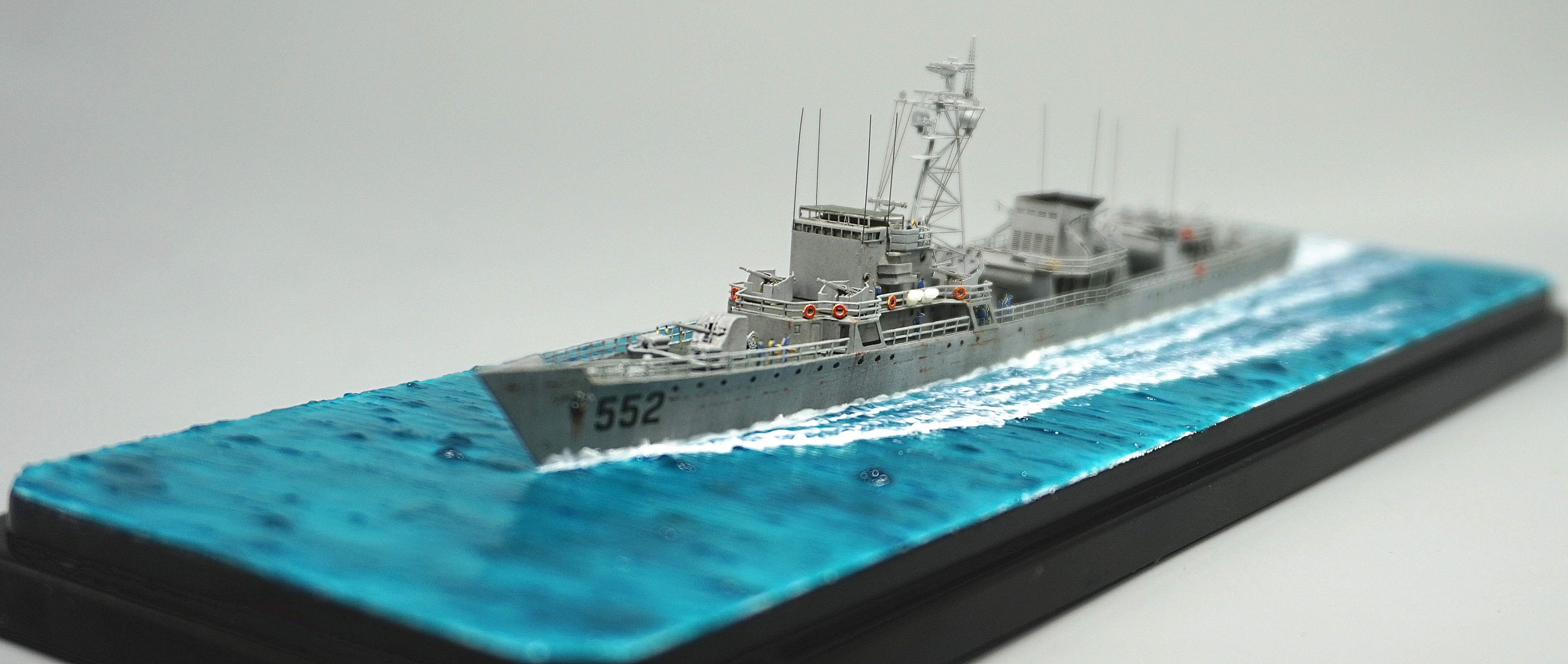 「手工船模」1/700宜宾号导弹护卫舰制作小记