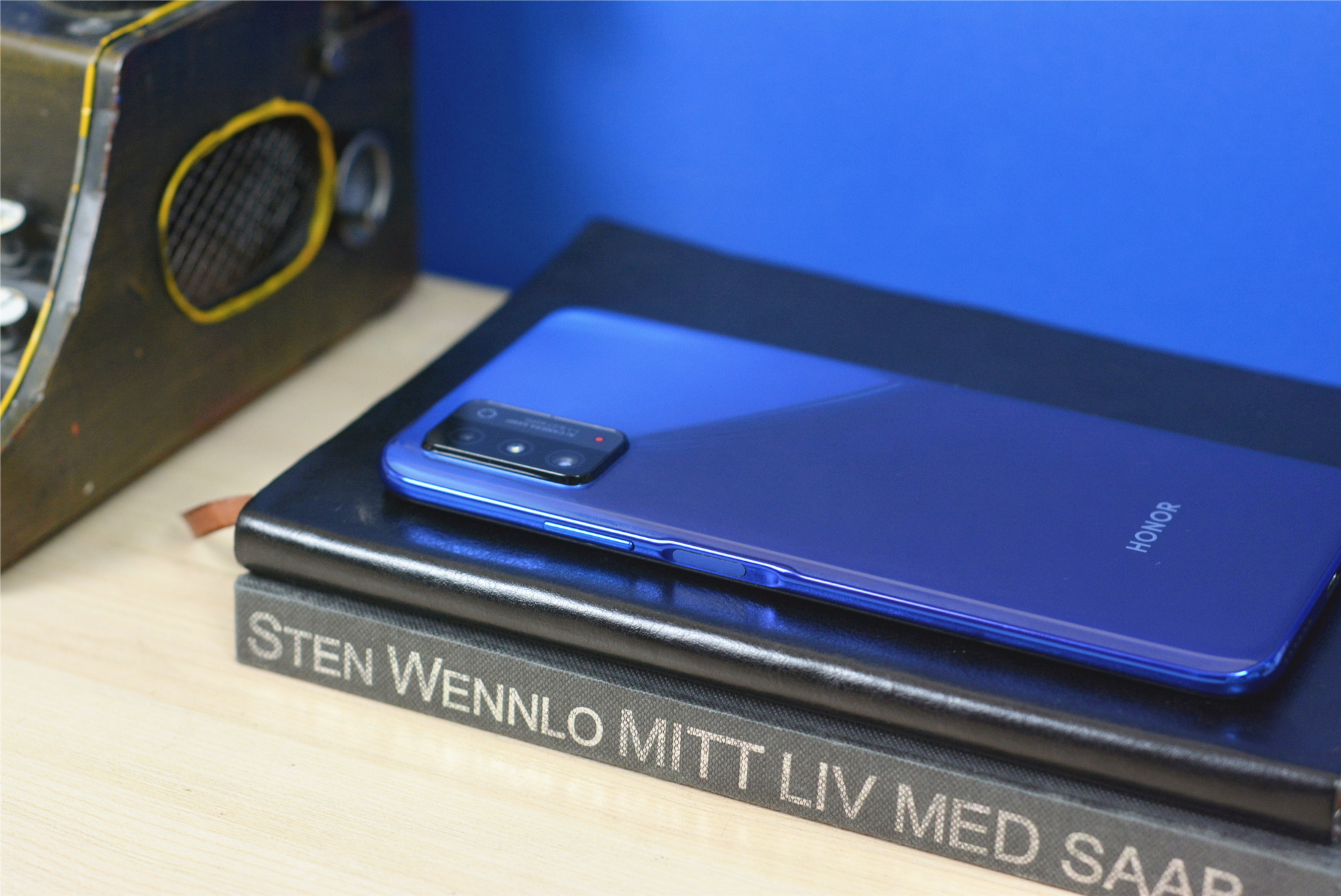 新款光荣x30max7.09寸大屏,大手机屏幕7英寸光荣x30max