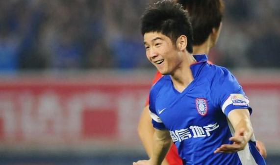 看中超联赛的都是哪些人,看中超比赛的有多少